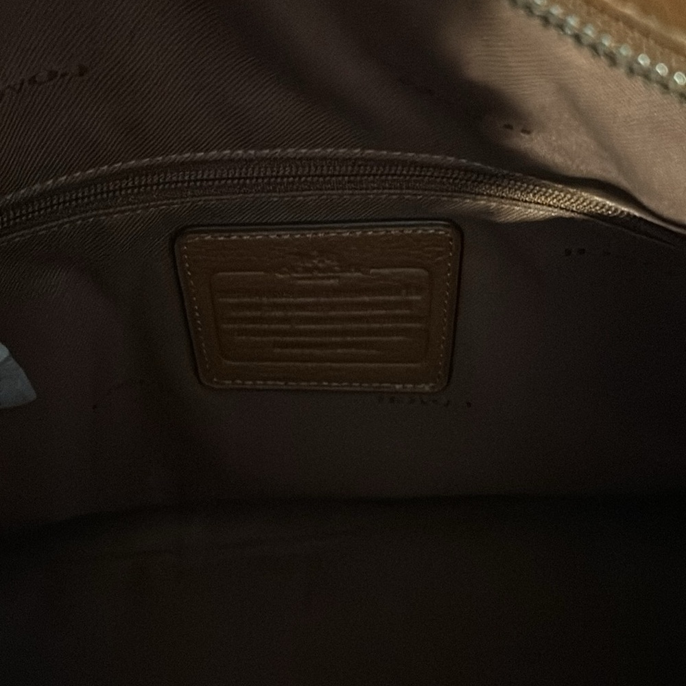 Coach Handbag - Picture 3 of 4